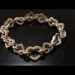 Tiffany & Co. 2001 Heart Link Bracelet.